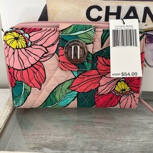 Vera Bradley Turnlock Wallet, NWT.